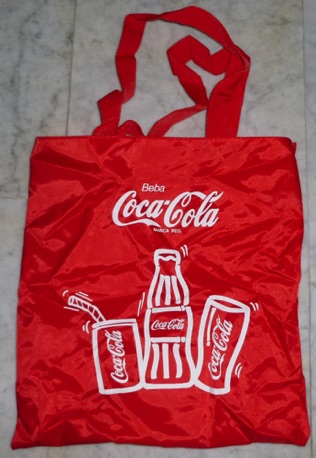 9685-1 €3,00 coca cola boodschappentas nylon 30 x 36 cm.jpeg